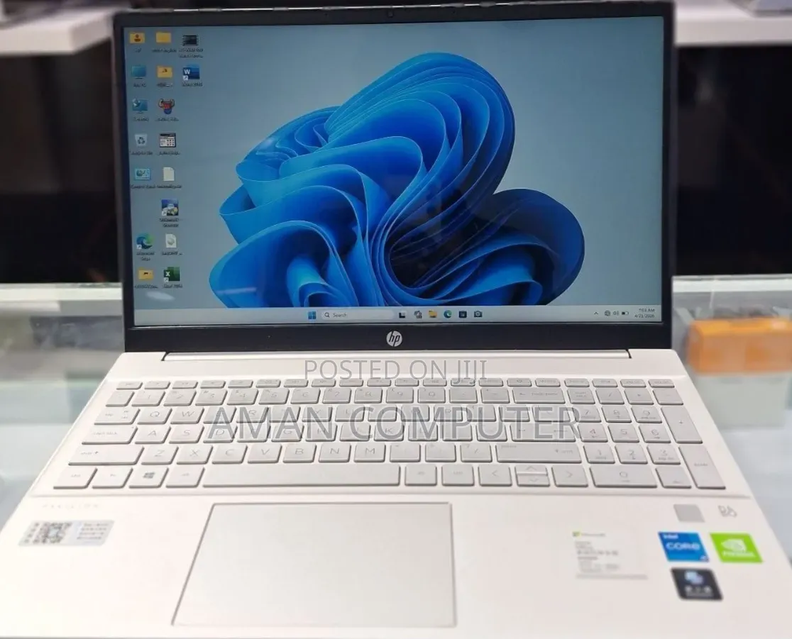 New Laptop HP Pavilion 15 16GB Intel Core i5 SSD 512GB