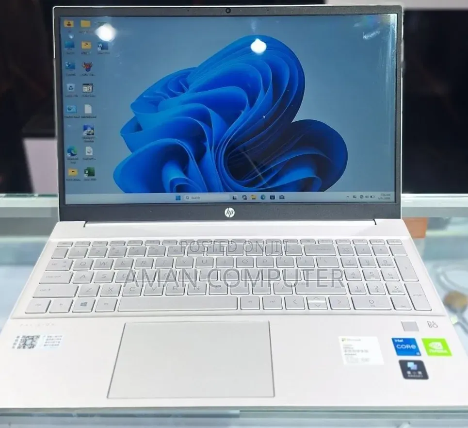New Laptop HP Pavilion 15 16GB Intel Core i5 SSD 512GB