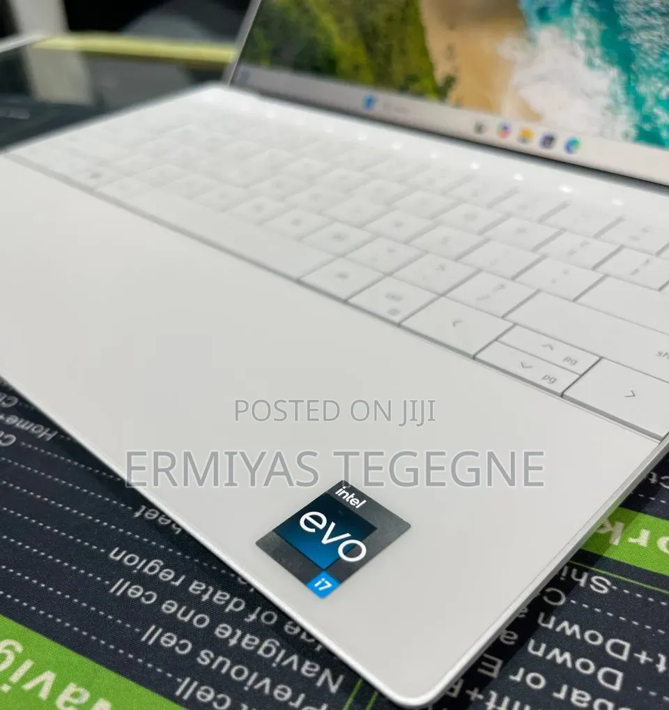 New Laptop Dell XPS 15 16GB Intel Core i7 SSD 512GB