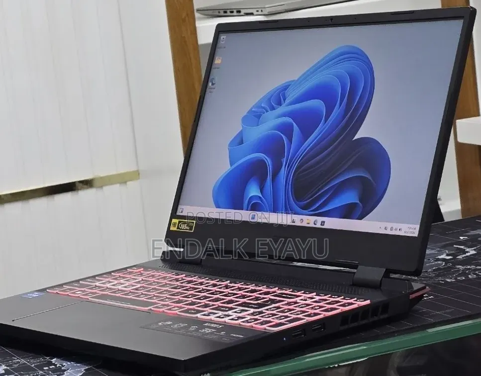 New Laptop Acer Nitro 5 16GB Intel Core i7 SSD 512GB