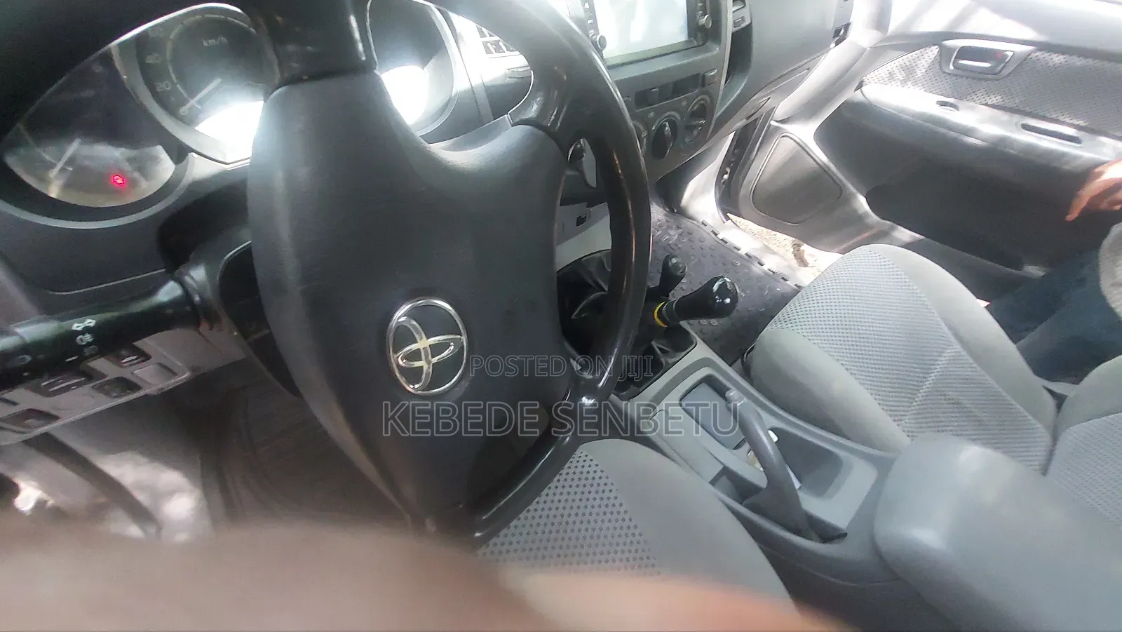 Toyota Hilux 2.5 D-4D 2008 Black