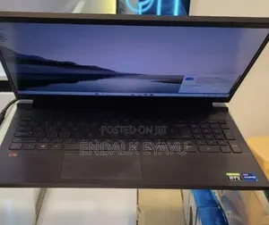 New Laptop HP ZBook Firefly G8 16GB Intel Core i7 SSD 512GB