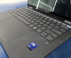 New Laptop HP OmniBook Ultra Flip 14" 16GB Intel Core Ultra 7 SSD 1T