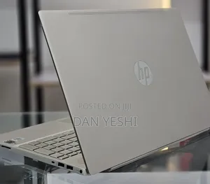 New Laptop HP Pavilion 15 16GB Intel Core i7 SSD 256GB