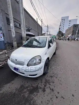 Toyota Vitz 2004
