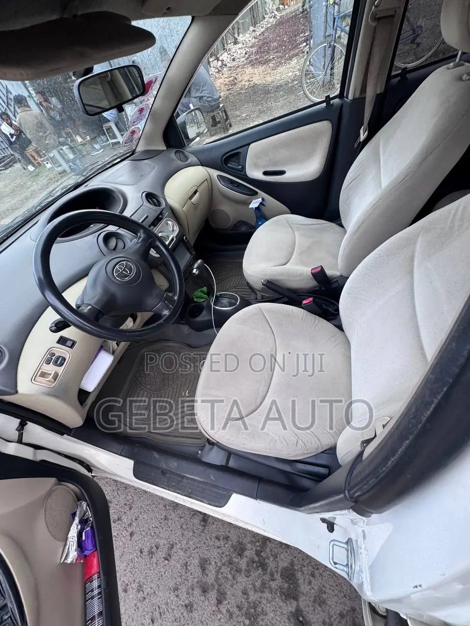 Toyota Vitz 2004