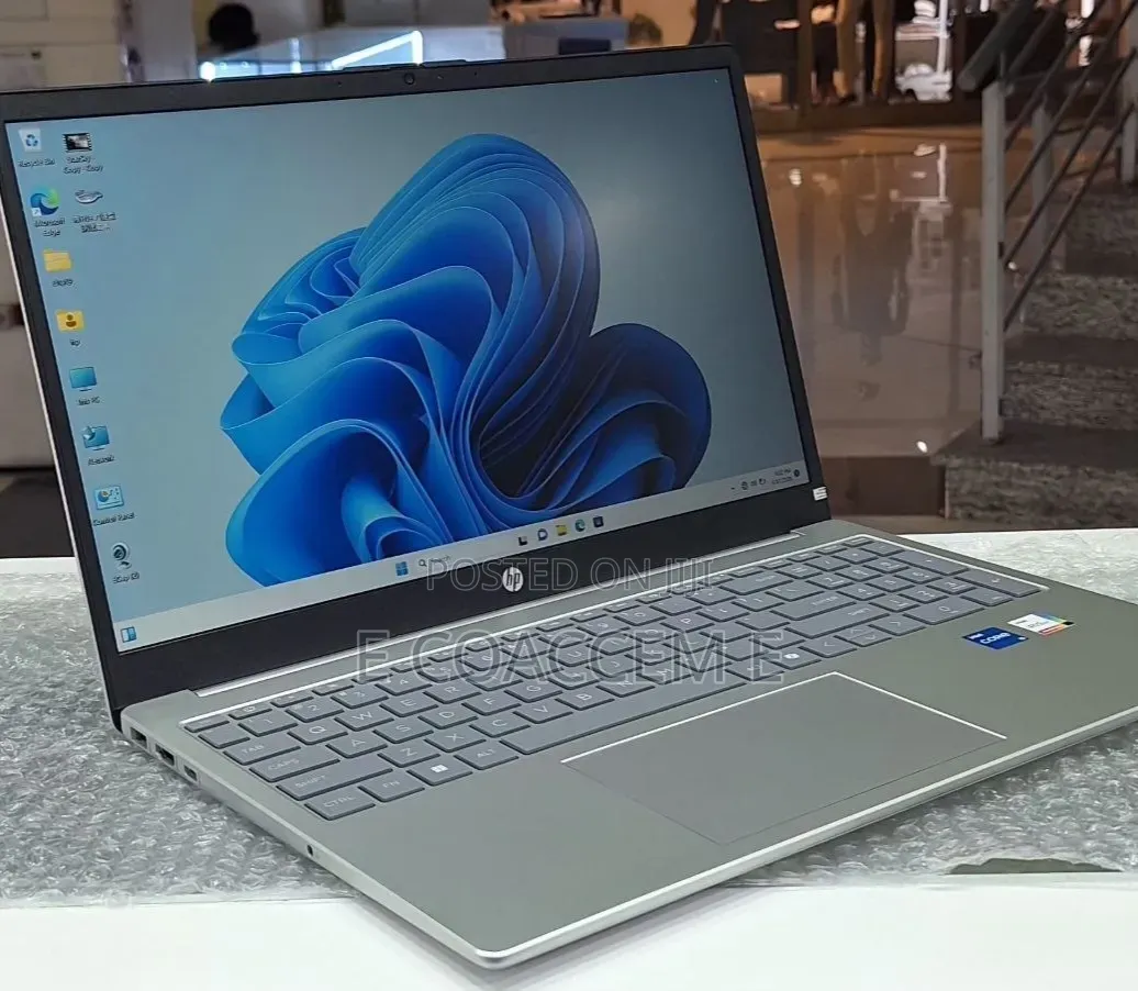 New Laptop HP Stream Notebook 16GB Intel Core i5 SSD 1T