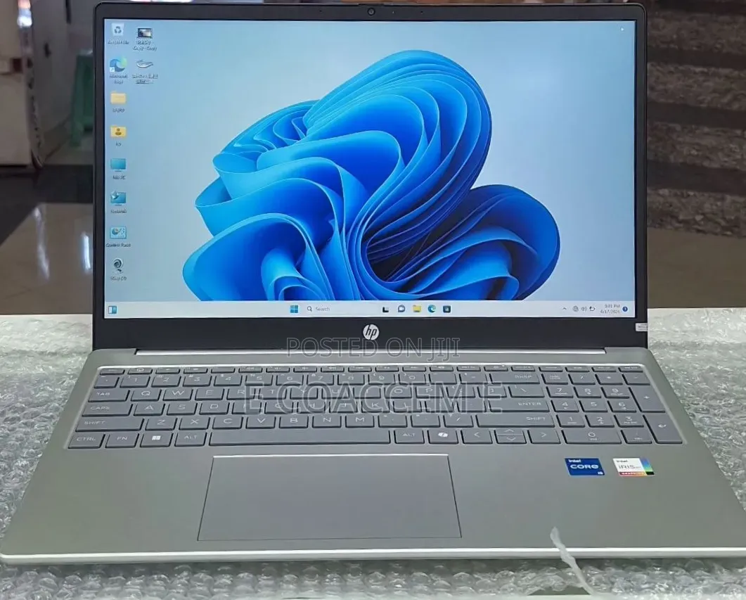 New Laptop HP Stream Notebook 16GB Intel Core i5 SSD 1T