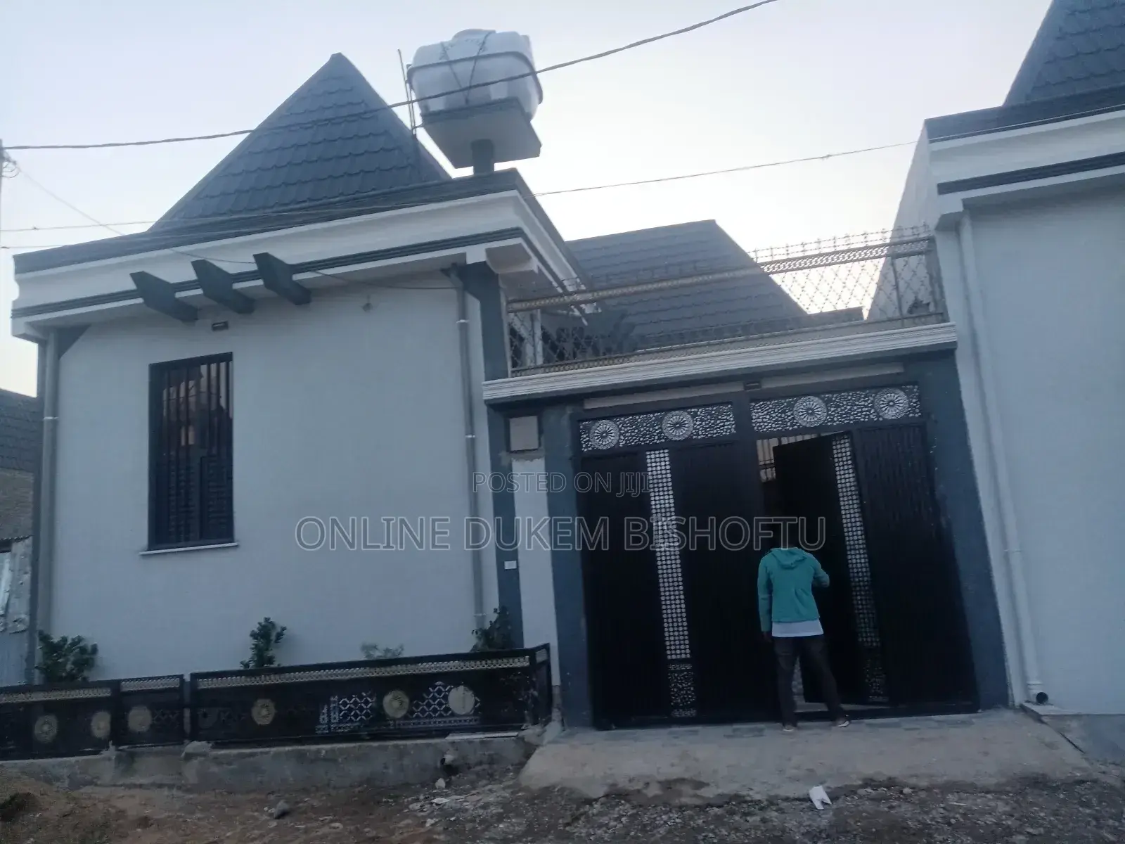 Furnished 8bdrm Villa in Dukem Bishoftu, East Shewa for sale