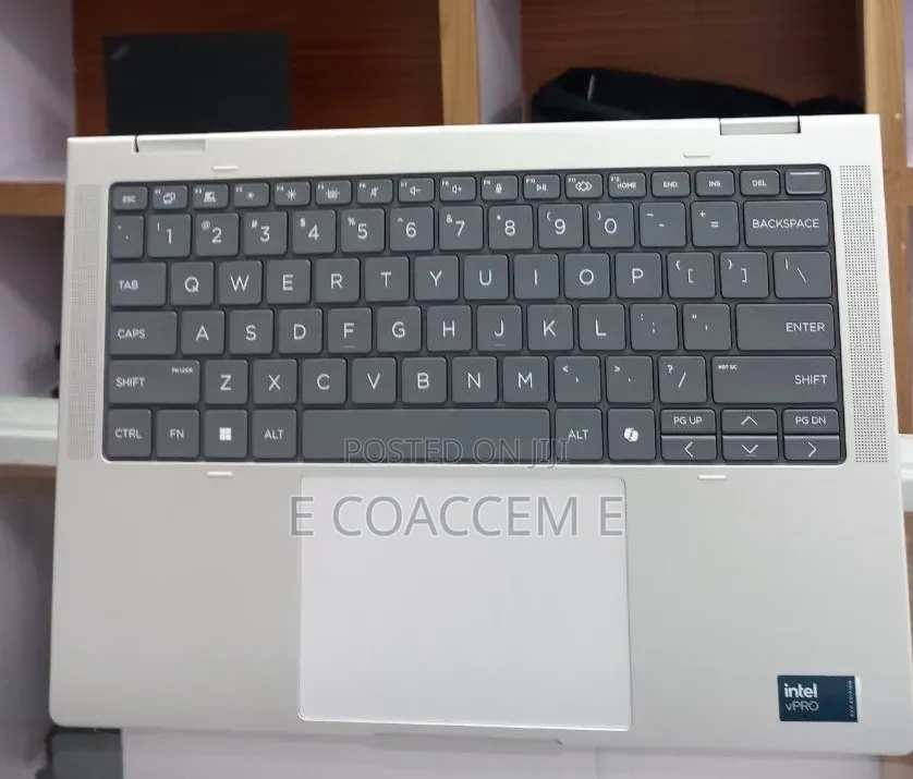 New Laptop HP EliteBook X360 1040 G11 32GB Intel Core Ultra 5 SSD 512GB