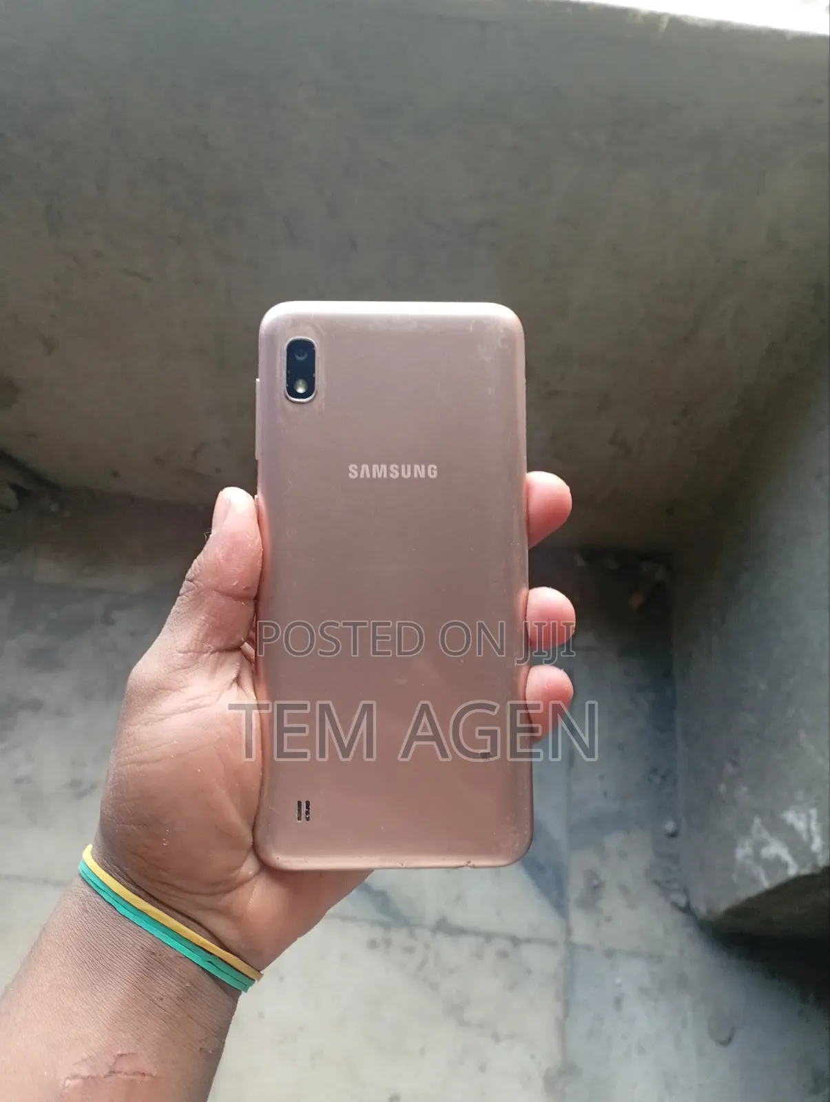 Samsung A10 32 GB Orange