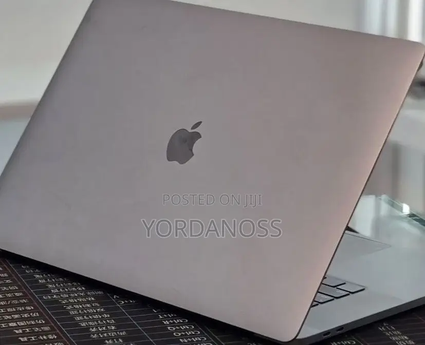 New Laptop Apple MacBook Pro 2019 16GB Intel Core i9 SSD 2T
