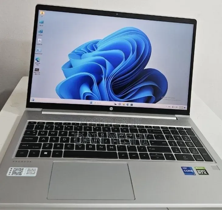 New Laptop HP 16GB Intel Core i7 SSD 1T