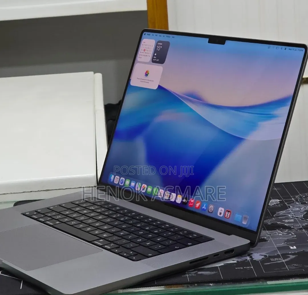 New Laptop Apple MacBook Pro 2021 M1 Max 64GB Apple M1 SSD 1T