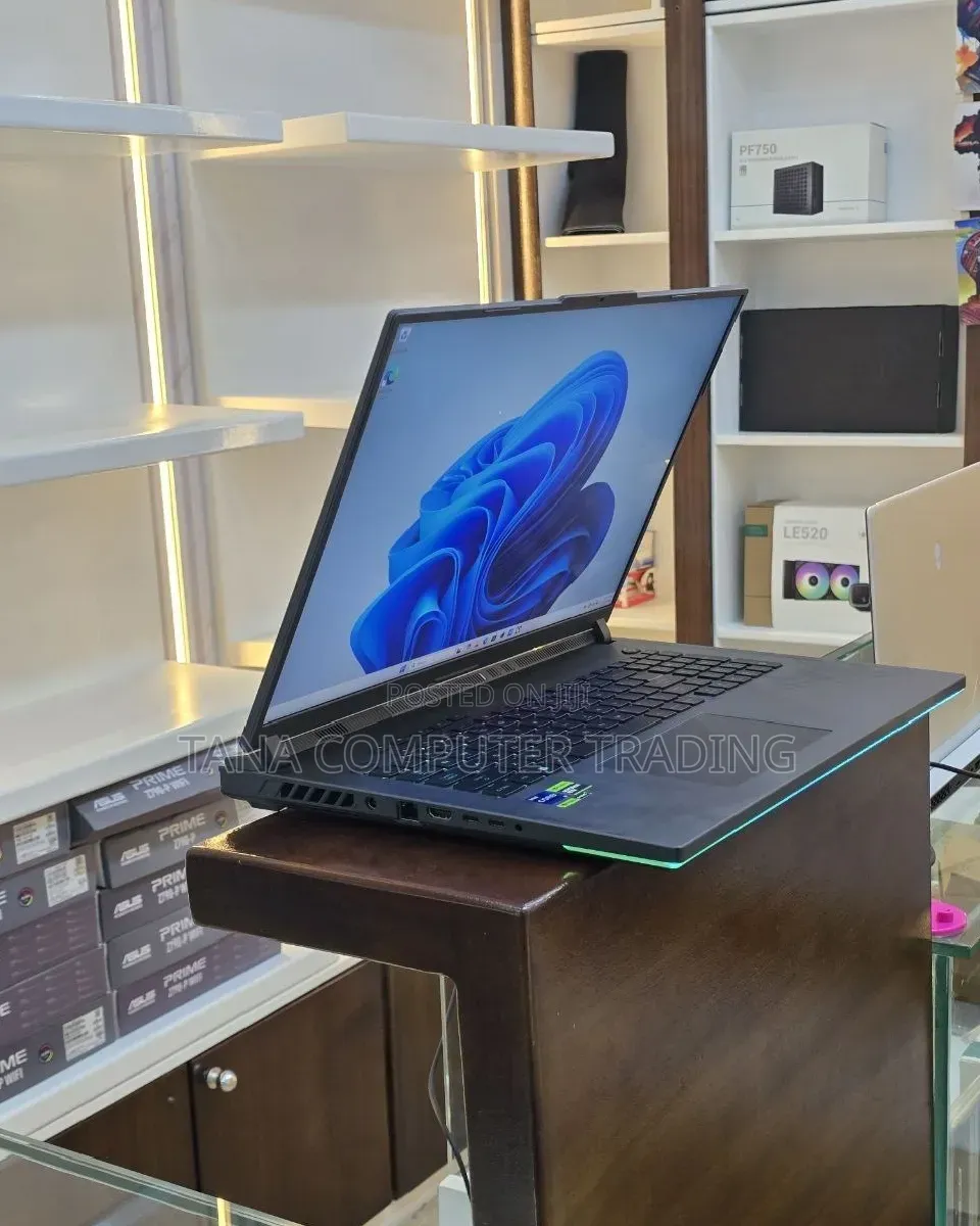 New Laptop Asus ROG Strix G16 G614 40GB Intel Core i9 SSD 1T