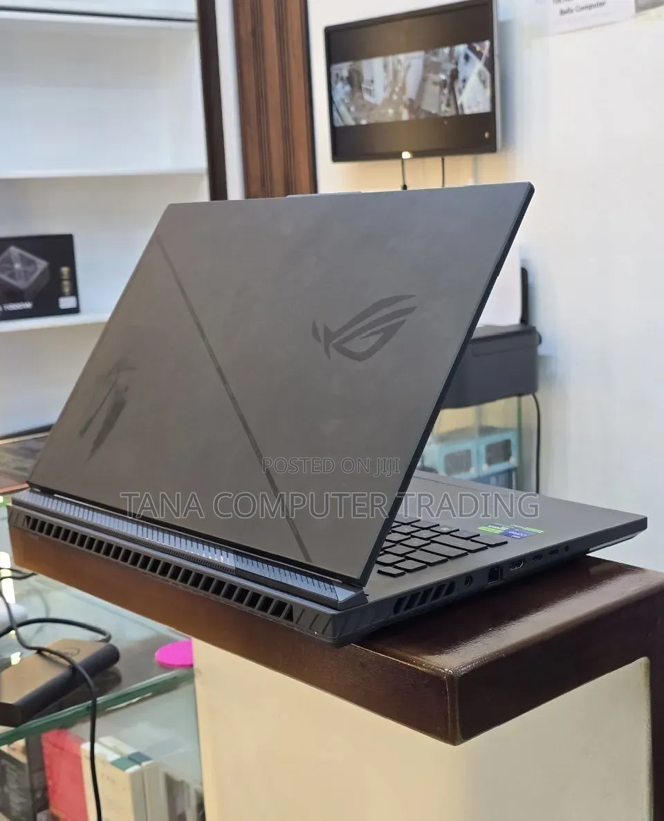 New Laptop Asus ROG Strix G16 G614 40GB Intel Core i9 SSD 1T