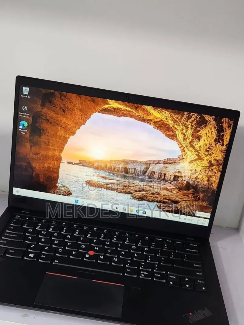 New Laptop Lenovo ThinkPad X1 Carbon 16GB Intel Core i7 SSD 512GB