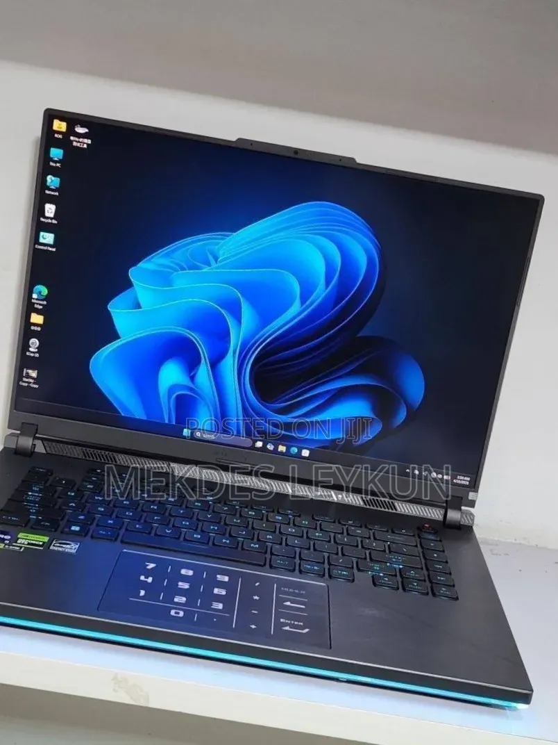 New Laptop Asus ROG Strix G16 G614 16GB Intel Core i9 SSD 1T