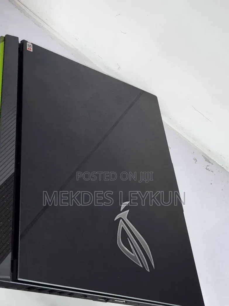 New Laptop Asus ROG Strix G16 G614 16GB Intel Core i9 SSD 1T