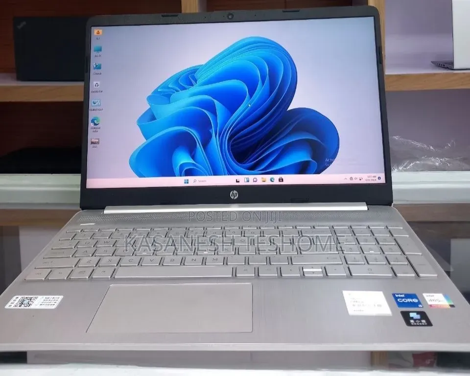 New Laptop HP Stream Notebook 8GB Intel Core i5 SSD 512GB