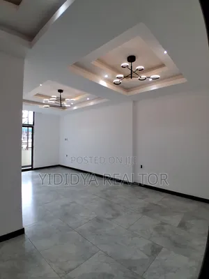 2bdrm Apartment in ኤማሮሽ ሪልስቴት, Arada for sale