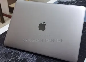 New Laptop Apple MacBook Pro 2019 8GB Intel Core i5 SSD 128GB