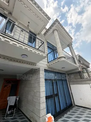 Furnished 6bdrm House in Yeka for sale