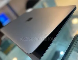 New Laptop Apple MacBook Pro 2021 M1 8GB Apple M1 SSD 256GB