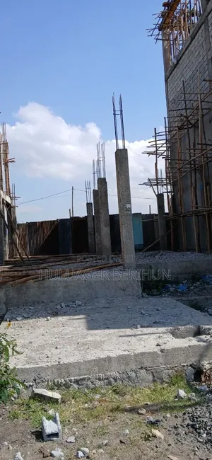 6bdrm House in Bole for sale