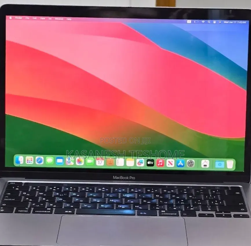 New Laptop Apple MacBook 2020 8GB Intel Core i5 SSD 512GB