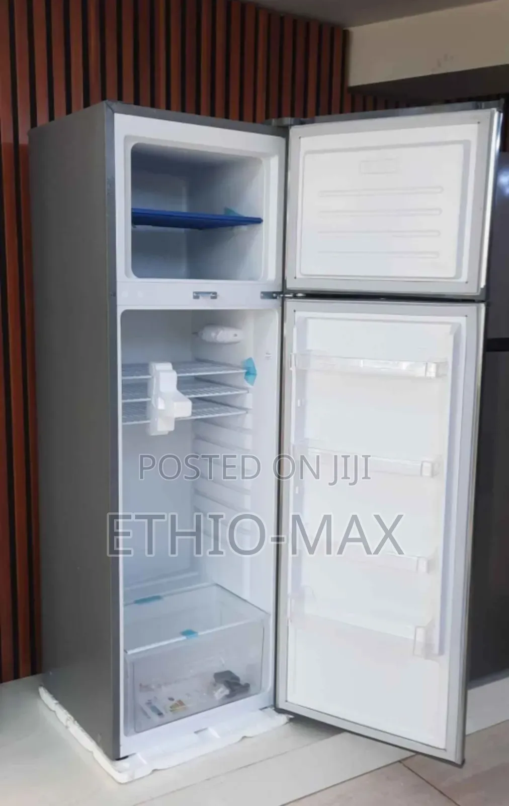 Victory Refrigerator Model 410