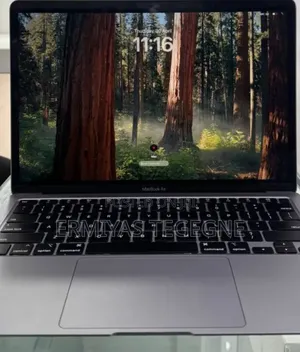 New Laptop Apple MacBook Air 2020 M1 16GB Intel Core i3 SSD 512GB