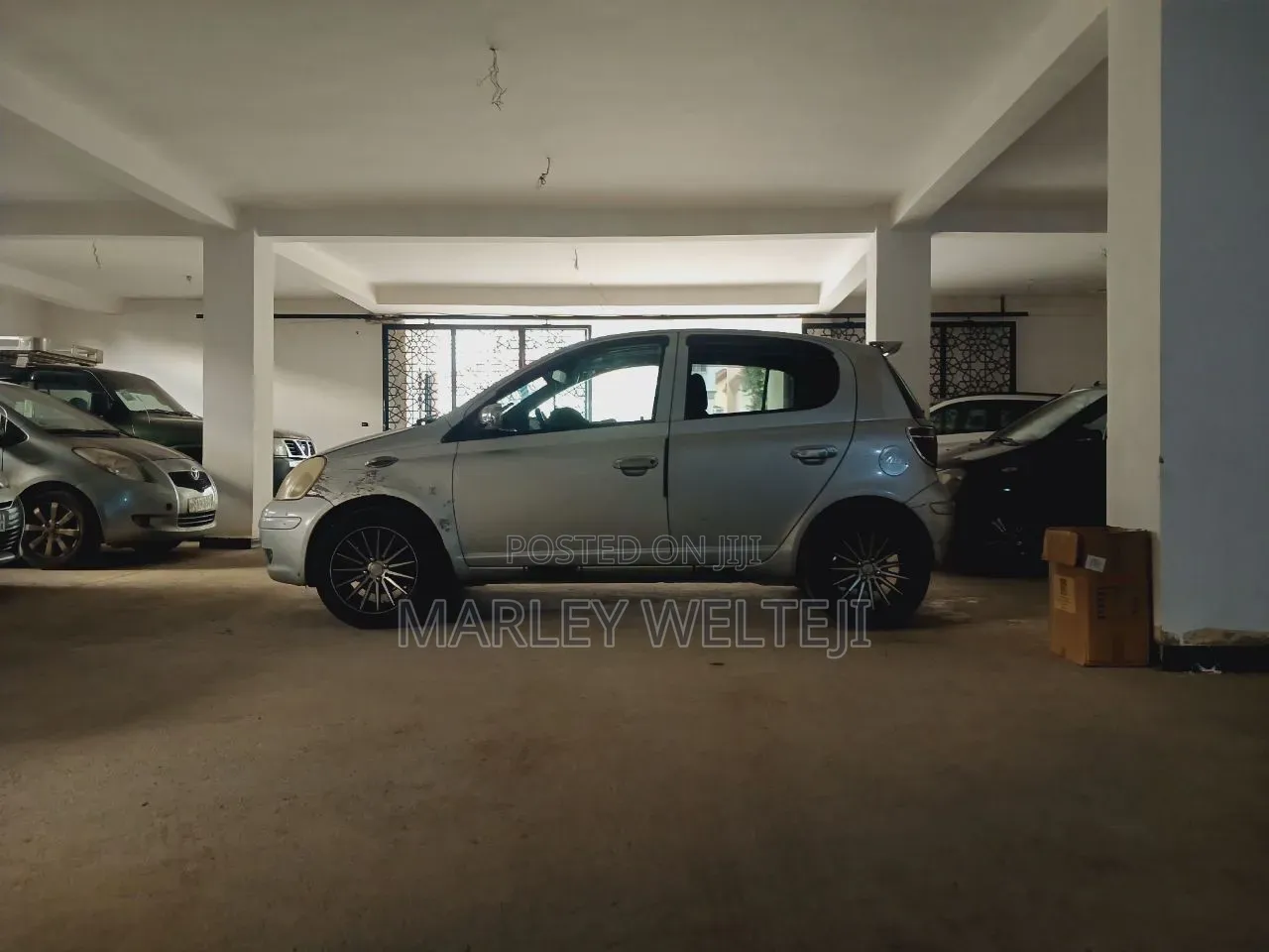 Toyota Yaris 2004 Silver