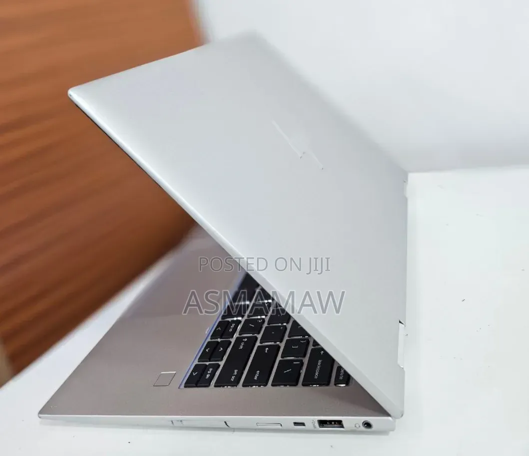 New Laptop HP EliteBook x360 1040 G9 16GB Intel Core i7 SSD 512GB