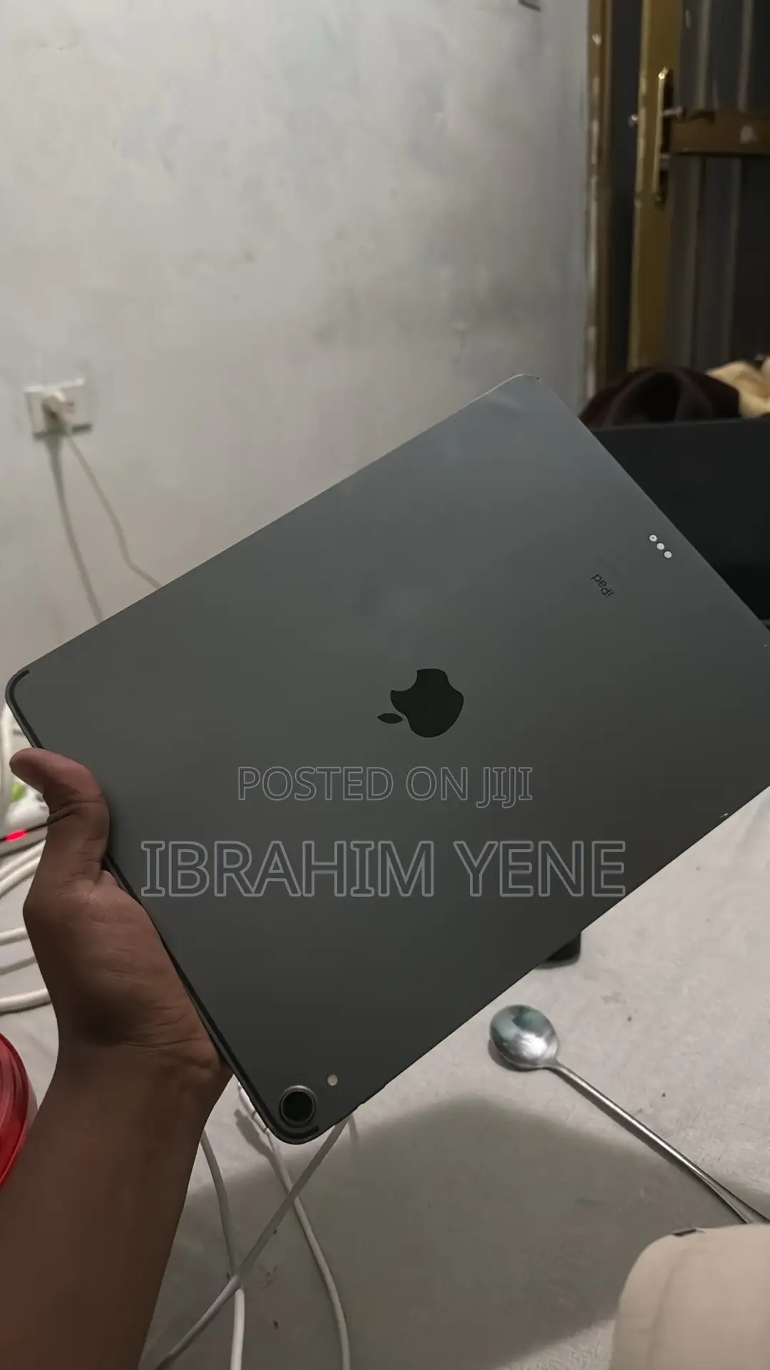 Apple iPad Pro 12.9 (2018) 256 GB Gray