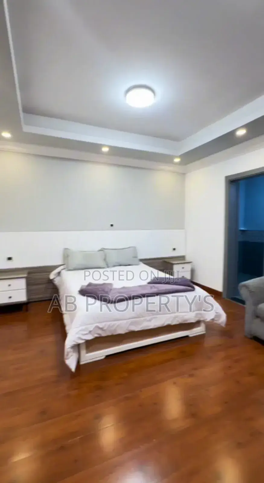 Furnished 3bdrm Apartment in መገናኛ 24, Yeka for sale