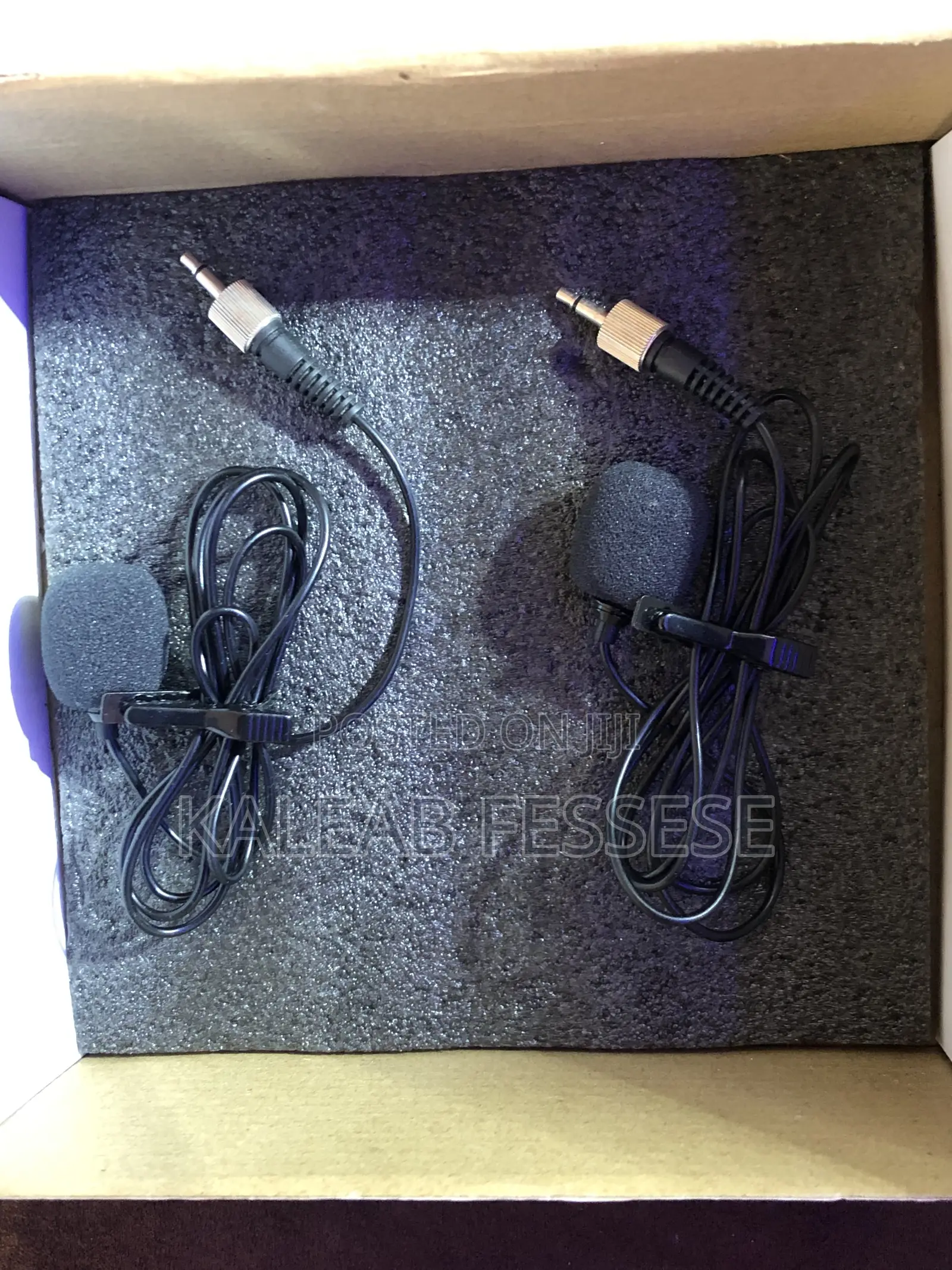 Alvoxcon Wireless Microphone