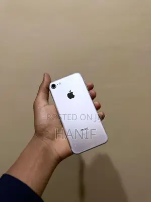 Apple iPhone 7 32 GB