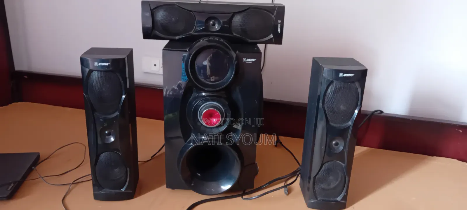 Slightly Used Rising Brand Speaker