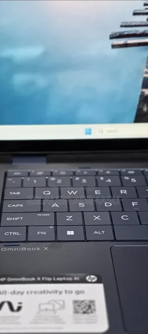 New Laptop HP OmniBook 5 14" 16GB Intel Core Ultra 7 SSD 1T