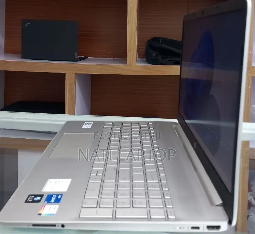 New Laptop HP Stream Notebook 8GB Intel Core i5 SSD 512GB