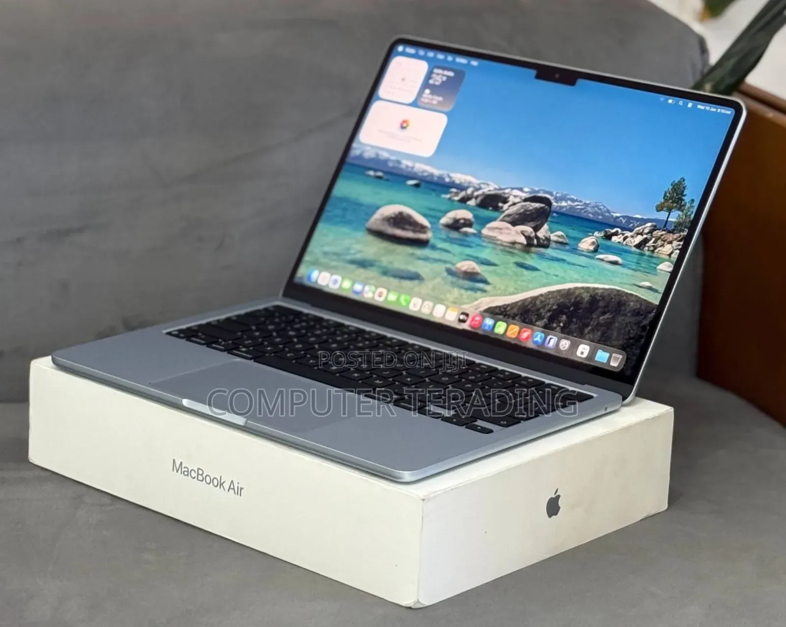 New Laptop Apple MacBook 16GB Apple M5 SSD 512GB