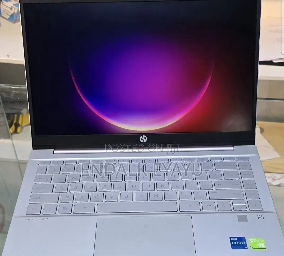 New Laptop HP Pavilion 14 16GB Intel Core i5 SSD 512GB