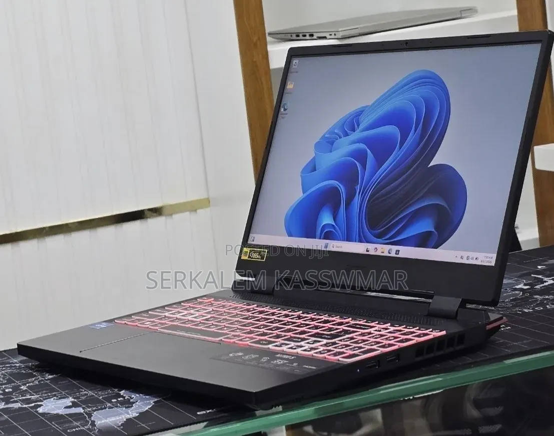 New Laptop Acer Nitro 5 16GB Intel Core i7 SSD 512GB