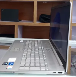 New Laptop HP Stream Notebook 8GB Intel Core i5 SSD 512GB
