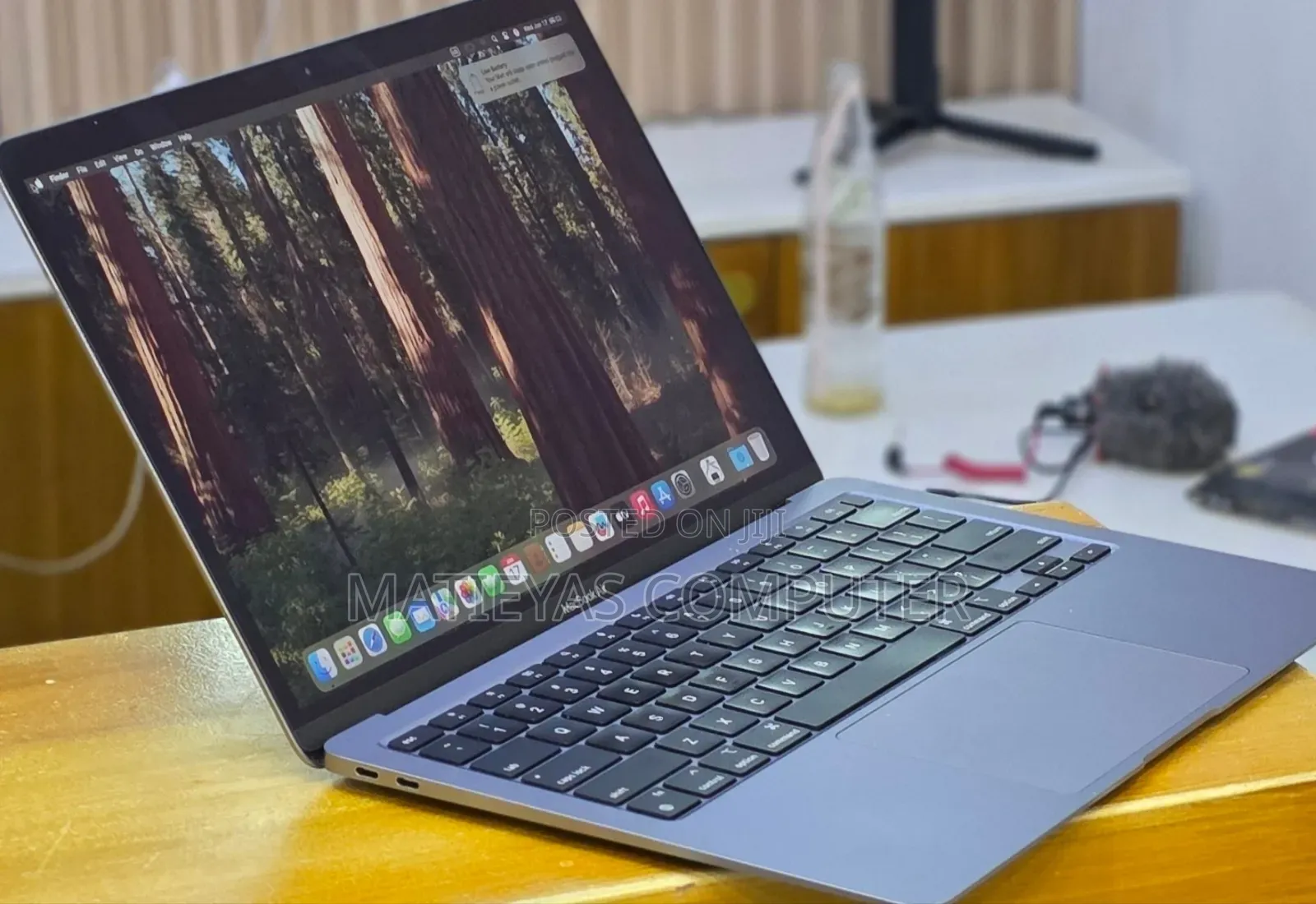 New Laptop Apple MacBook Air 2020 M1 16GB Apple M1 SSD 512GB