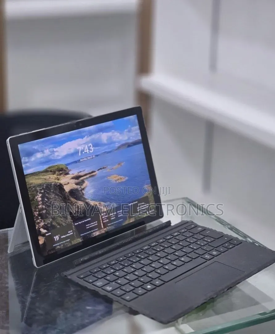 New Laptop Microsoft Surface 3 8GB Intel Core i7 SSD 256GB