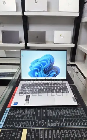 New Laptop Lenovo 16GB Intel Core i5 SSD 512GB
