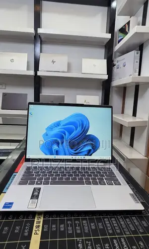New Laptop Lenovo 16GB Intel Core i5 SSD 512GB