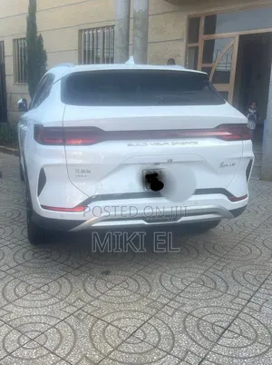 BYD Song Plus 2025 White